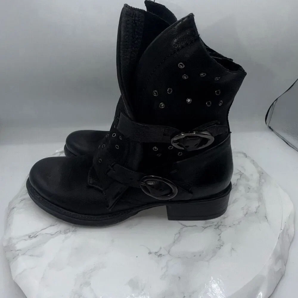 MJUS Black Leather Moto Biker Bootie-6.5